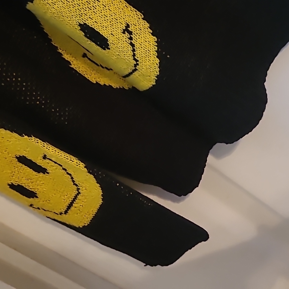JUST POLLY NEW YORK BLACK YELLOW SMILE FACE DESIGN - Picture 5 of 8